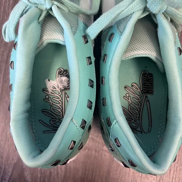 Volatile Kicks Cody Platform Fashion Sneakers Womens 10 Studded Chunky Shoes Y2K
